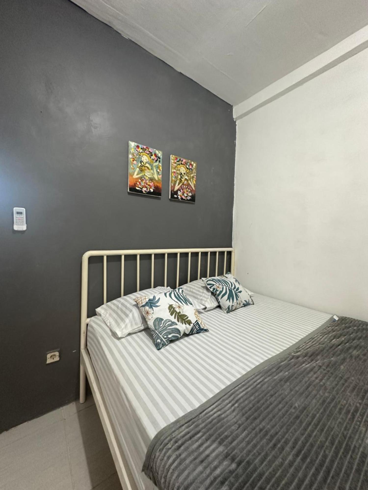 D'Flora Homestay Labuan Bajo Luaran gambar