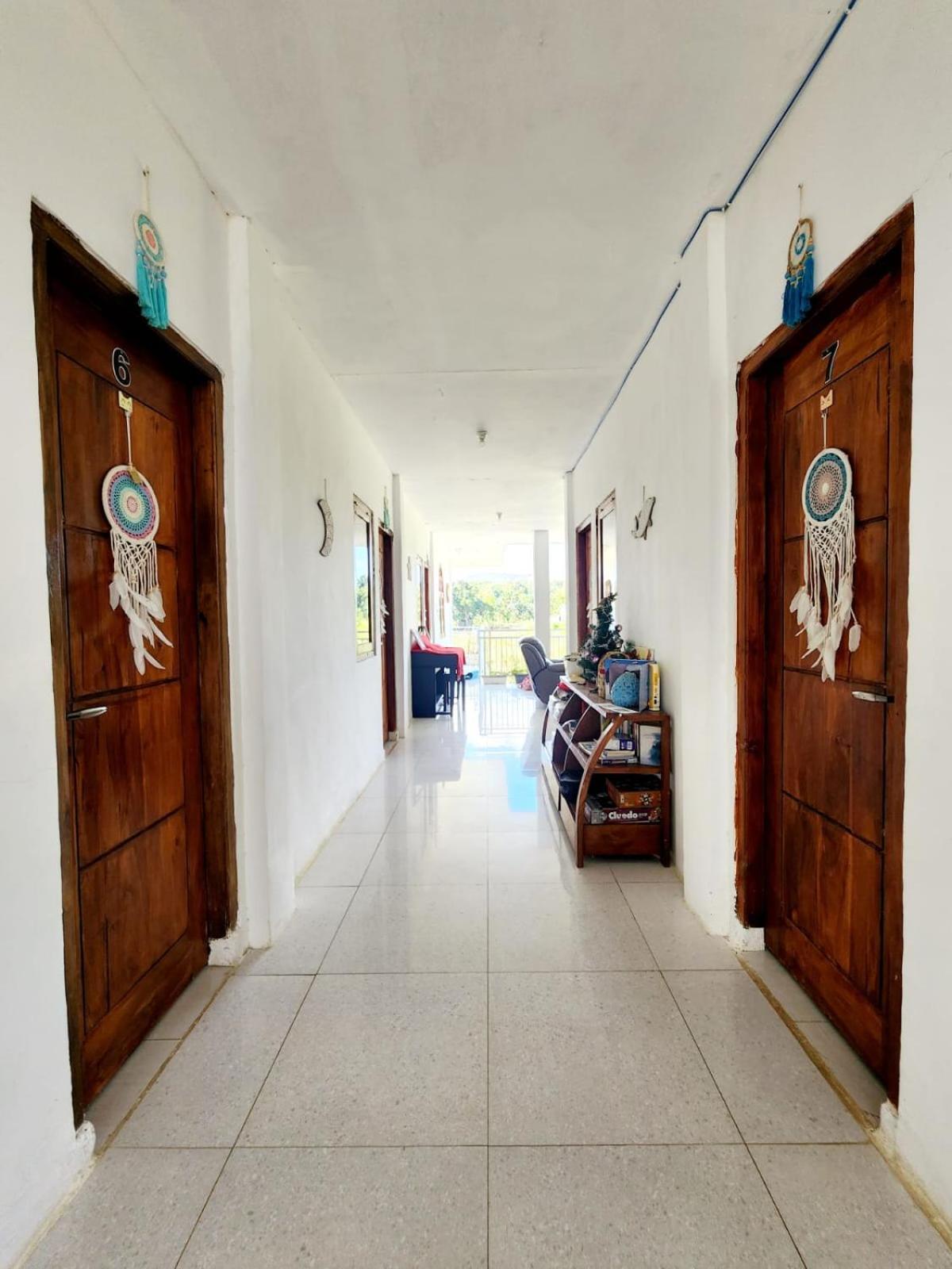 D'Flora Homestay Labuan Bajo Luaran gambar