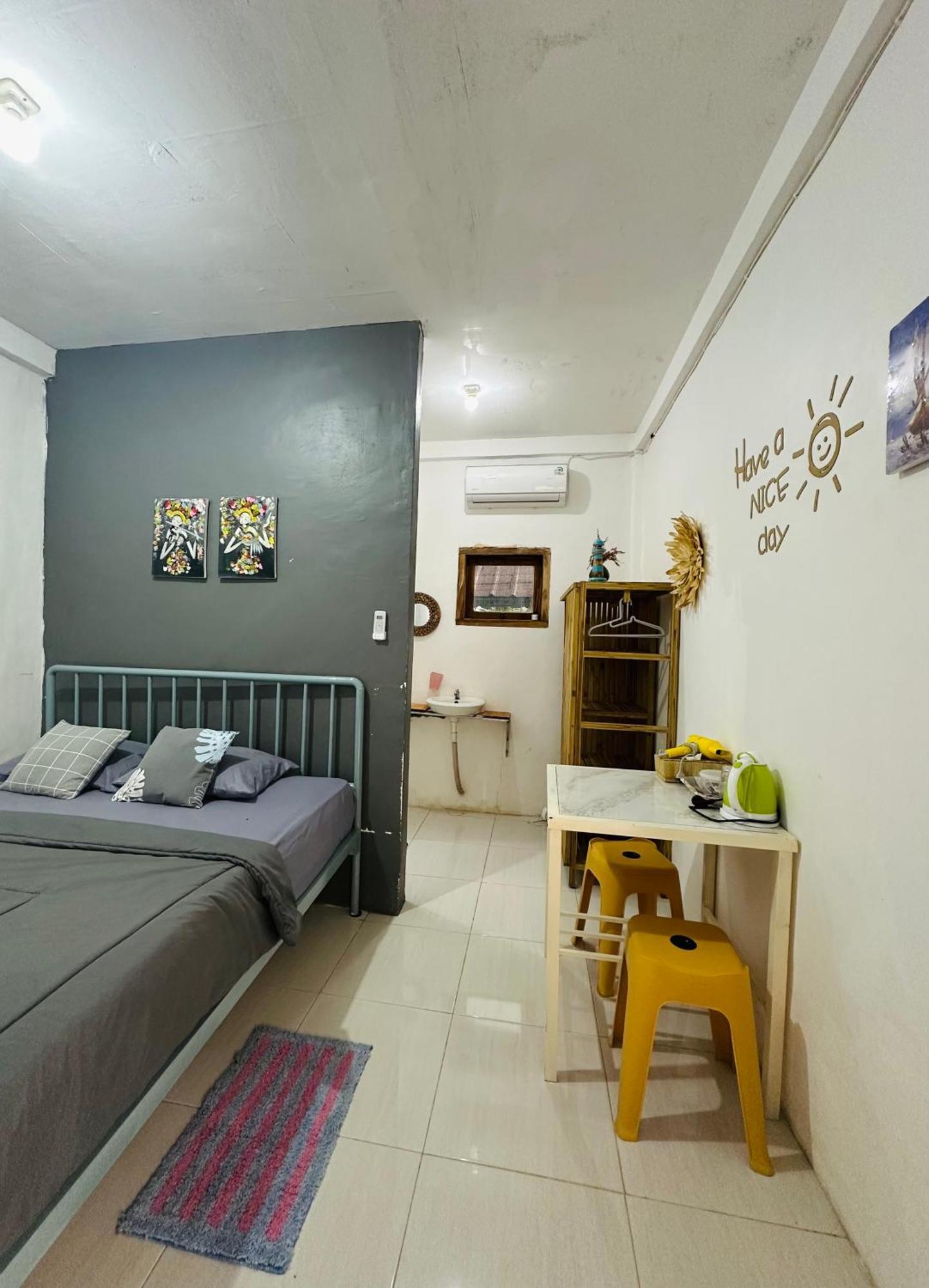 D'Flora Homestay Labuan Bajo Luaran gambar