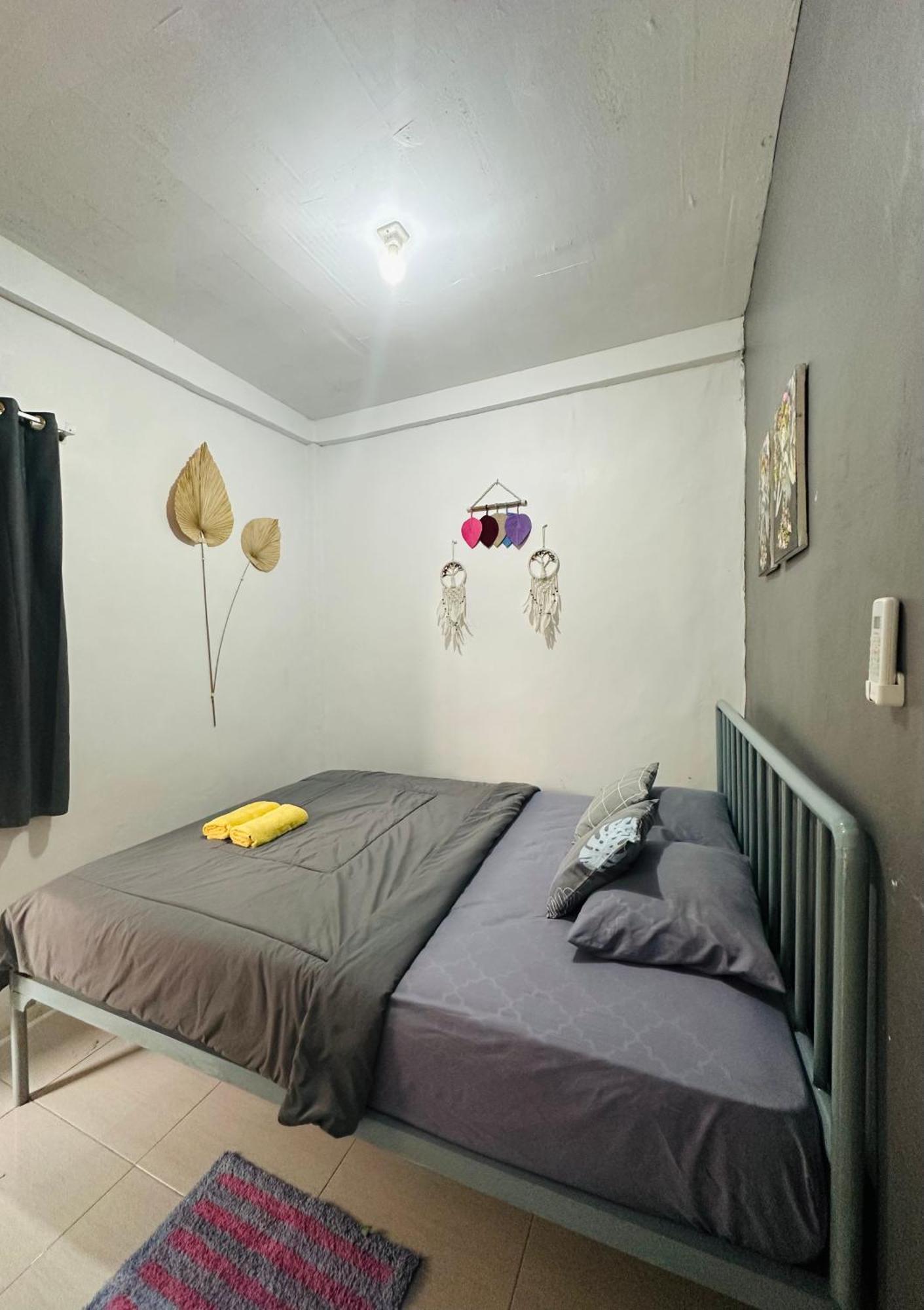 D'Flora Homestay Labuan Bajo Luaran gambar