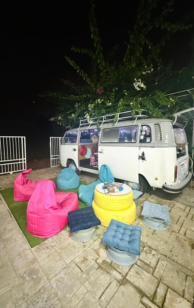 D'Flora Homestay Labuan Bajo Luaran gambar